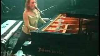 Tori Amos quotBlood Rosesquot Sept 24 1999  Las Vegas [upl. by Rosene775]