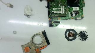 How to Clean the Cooling System on Compaq Presario V3000 Laptop [upl. by Alekal57]