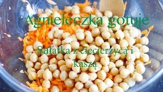 Agnieleczka gotuje  pożywna sałatka z ciecierzycą i kaszą fit food [upl. by Snahc652]