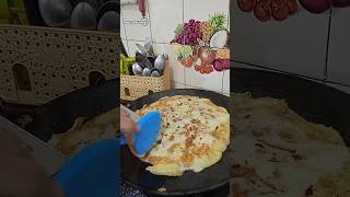 Basi roti se banaya cheesy vegetable pizza omelette pizzacravings pizzaomelette shorts youtube [upl. by Enawd]