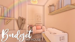 BLOXBURG no gamepass Budget Tiny House 5k l tour  speedbuild ♡ [upl. by Saimerej]