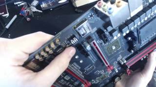 Unboxing Gigabyte GA990FXGaming [upl. by Luzader102]