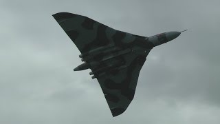 The Howl over Somerset  Avro Vulcan XH558 at Yeovilton Air Day  110715 [upl. by Starbuck]