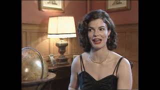 Jeanne Tripplehorn Actriz  quotGente con clasequot 2000 [upl. by Ylime]