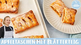 Apfeltaschen mit Blätterteig 🍎  Omas Original Rezept  Einfach Backen [upl. by Angie]