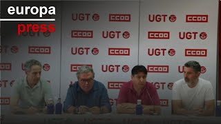 CCOO y UGT anuncian una huelga general en el sector de transporte por carretera en octubre [upl. by Stickney273]