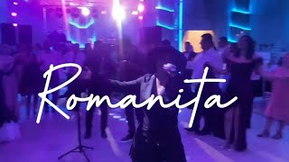 Romanita  LIVE Band  Folclor  Live Show [upl. by Kcirderfla]