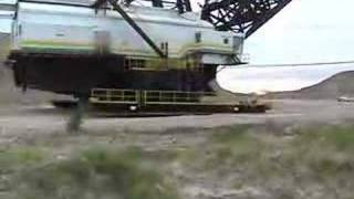 BampE 1250 Dragline side view walking [upl. by Ijan]