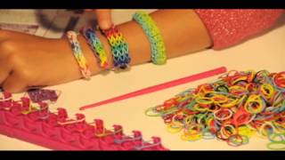 Double Fishtail Loom Band using your Fingers [upl. by Adnohsat240]