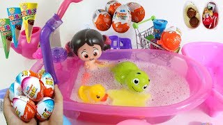 Niloya Oyuncak Küvetinde Yıkanıyor Kinder Joy Yumurta Toybox Cornet Açıyor Surprize Eggs [upl. by Melburn]