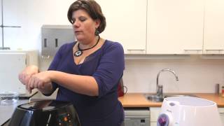 Philips Airfryer en Airfryer XL  Review Consumentenbond [upl. by Ashford795]