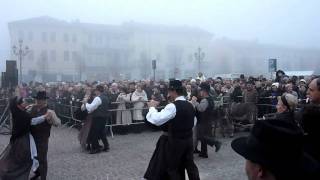 Ballincontrà balli popolari vicentini e veneti alla Prima del Torcolato a Breganze genn 2011 [upl. by Jezabelle]