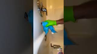 satisfyingplumpingplumbing diy plumber cleaningbathrobe cleaningmotivationbathtub bathroom [upl. by Elephus]