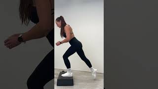 How to do deficit reverse lunges [upl. by Arrak]