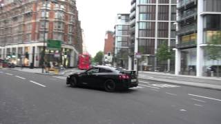 CRAZY LOUD NISSAN GTR DRIFTINGSMOKING THE STREETS IN LONDON [upl. by Adaiha667]