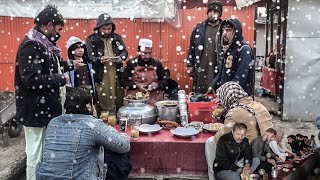 Snowday Street Food in Kabul Afghanistan [upl. by Yebba]