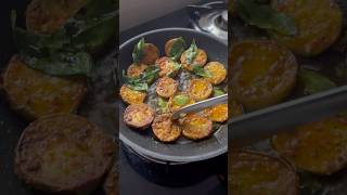 Brinjal Fry Recipe 🍱😋 trendingonshorts youtubeshorts [upl. by Bergess]