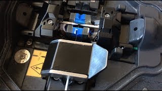 How to splice fiber optic cable Splicing operation with Fujikura arc fusion splicer FSM 50S [upl. by Trebreh652]