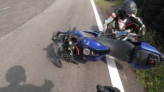 Honda RS150 Cub Vs Yamaha R15  Track Day  CRASH [upl. by Efar456]