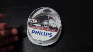 Philips Vision Plus 60 vs standard H7 car bulbs [upl. by Aramaj394]