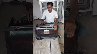 Kamal ka harmonium bajaya hay bhai ne talent dekhkar mijaj khush ho jaega aapkaviralvideo song [upl. by Yelsew]