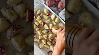 Parmesan Garlic Roasted Potatoes  The Recipe Critic [upl. by Mashe481]