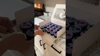 Make a cupcake order with me 👽 cake baking cakeshorts cakedecorating cakedesign arizona [upl. by Laroy588]