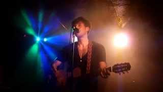 Paolo Nutini LIVE quotBetter Manquot King Tuts Glasgow [upl. by Pan916]