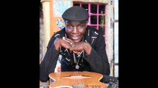 Oliver Mtukudzi  Pasi Njere [upl. by Manya]