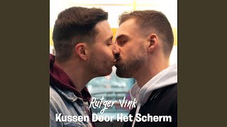 kussen door het scherm lyrics [upl. by Hebrew917]