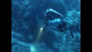 Trimix dive in quotReapers Lairquot cave entry room [upl. by Yramliw]