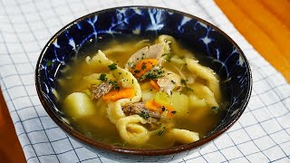 Sopa de pasta ALEMANA ¡La pasta se elabora en 1 minuto La como todos los días Sopa de spätzles [upl. by Lleuqar]