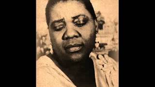 Bessie Smith  Gimme A Pigfoot [upl. by Carena]