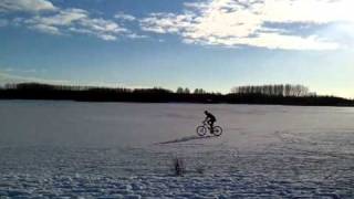 Nootdorp Fietser op de Dobbeplas [upl. by Starlene290]