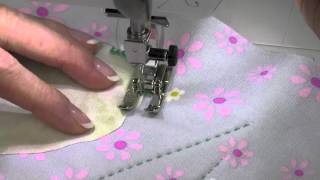 Bernina 350 32 Saras Favorite Appliqué Stitch [upl. by Ameerahs177]