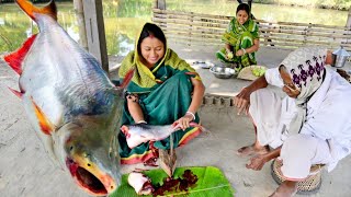 4 kg পাঙ্গাস মাছ কেটে কাঁচা টমেটো দিয়ে তেলঝাল রান্না করলাম সাথে ওলকপির ডাল আর জমিয়ে দুপুরে খাওয়া [upl. by Kcirred430]