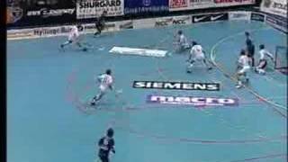 Floorball wonder goal by Alexander Nede  Innebandy classic [upl. by Prebo]