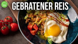 Gebratener Reis  Nasi Goreng Rezept [upl. by Eenej]