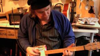 Cigar Box dulcimer strumstick demo [upl. by Karilynn894]