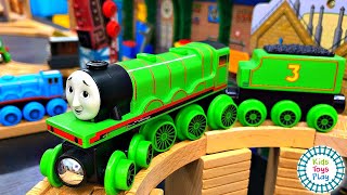 Thomas Wooden Railway Autumn Track Build [upl. by Richards703]