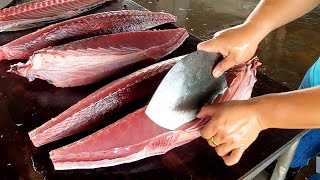 How to Fillet Bigeye Tuna in Taiwan [upl. by Annadiana973]