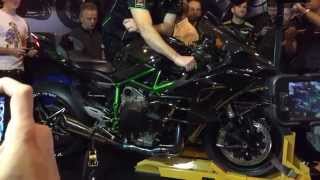 Kawasaki H2R Warm Up and Dyno [upl. by Jerrome]