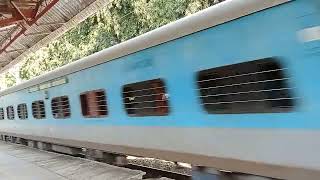 Vaigai Super Fast Express Crossing At Chrompet [upl. by Anilef288]