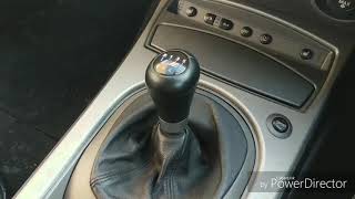 BMW Z4 Gear knob change [upl. by Sennahoj]