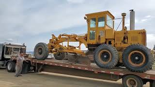 picked up a Galion T500 grader with our 1996 International Eagle Semi and 2002 Ledwell trailer [upl. by Ahsemat]