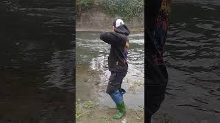 Fishing using slingshot viralvideo fishing [upl. by Enoved]