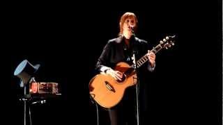 Suzanne Vega  Gypsy Live [upl. by Bebe478]