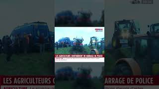 Des agriculteurs ont contourné un barrage de police dans le Loiret ce matin [upl. by Oys]