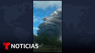 Se incendia un laboratorio químico en Conyers Georgia  Noticias Telemundo [upl. by Colwin]