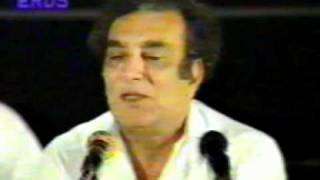 Ahmad Faraz reciting Urdu Poetry Mehfil e mushaira [upl. by Nivled]